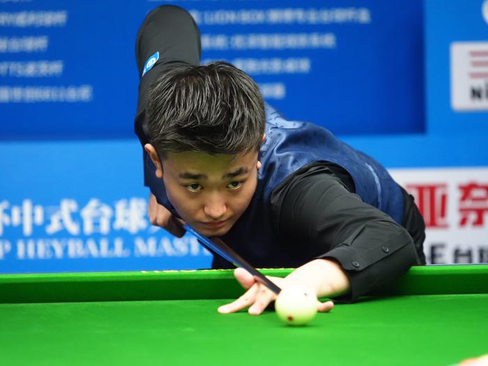 而被迫调整 而被迫调整