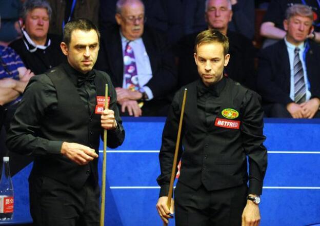 苦战仍无力 苦战仍无力