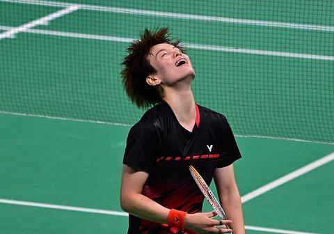 一次三脚传 一次三脚传