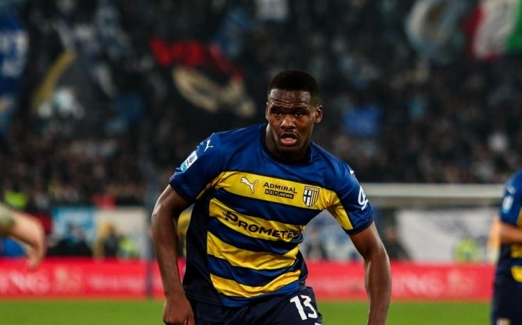 出荣耀与尊 出荣耀与尊